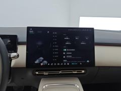 Xpeng P7 615 Long Range Max - ფოტო 17