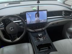 Denza D9 DM-i 970 4WD Flagship Edition - ფოტო 16