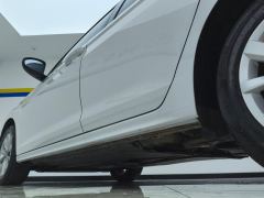 Volkswagen Bora 1.5L Edition - photo 11