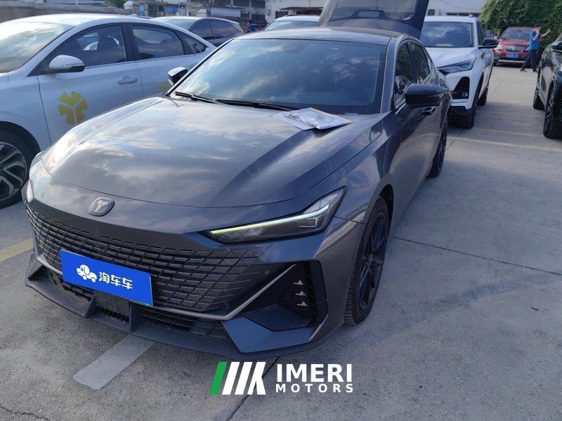 Changan UNI-V Zhidian iDD 1.5T 113km Smart cool type - автомобиль из Китая