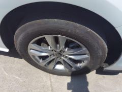 Toyota Sienna Dual-Engine 2.5L Comfort Edition - ფოტო 6