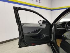 Volkswagen Jetta 300TSI Edition - photo 12