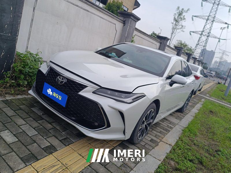 Toyota Avalon 2.5L Automatic Luxury Edition - car from China