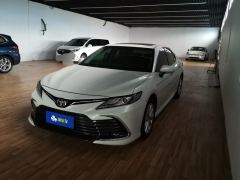 Toyota Camry 2.0G Luxury Edition - photo 1