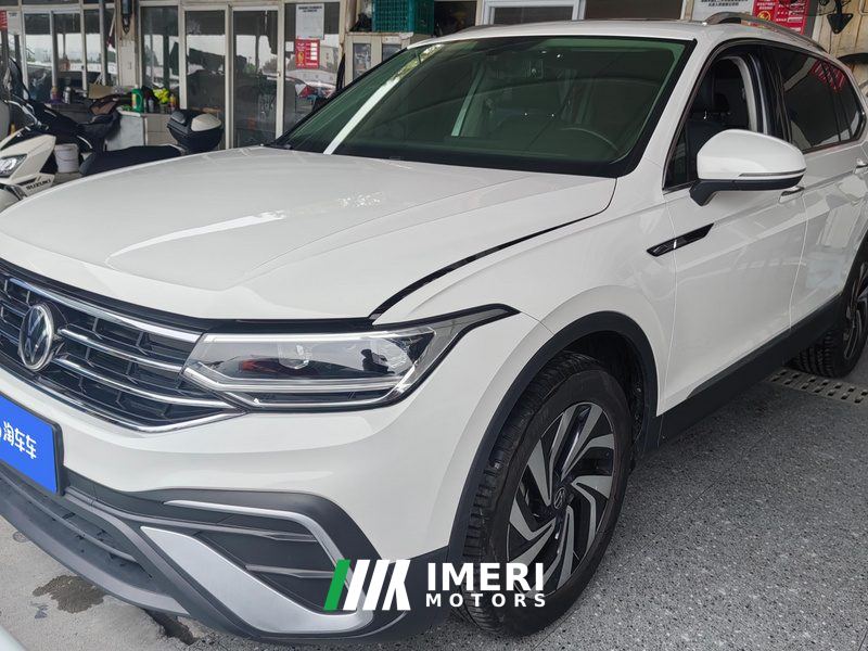 Volkswagen Tiguan L 330TSI RWD Smart Edition