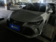 Toyota Avalon Dual-Engine 2.0L Luxury Edition - ფოტო 1