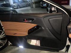 Toyota Avalon Dual-Engine 2.0L Luxury Edition - ფოტო 12