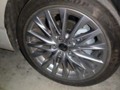 Toyota Avalon Dual-Engine 2.0L Luxury Edition - ფოტო 6