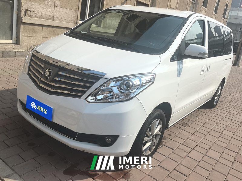 Dongfeng Lingzhi PLUS Wagon 2.0L Manual Luxury Edition 7-seater