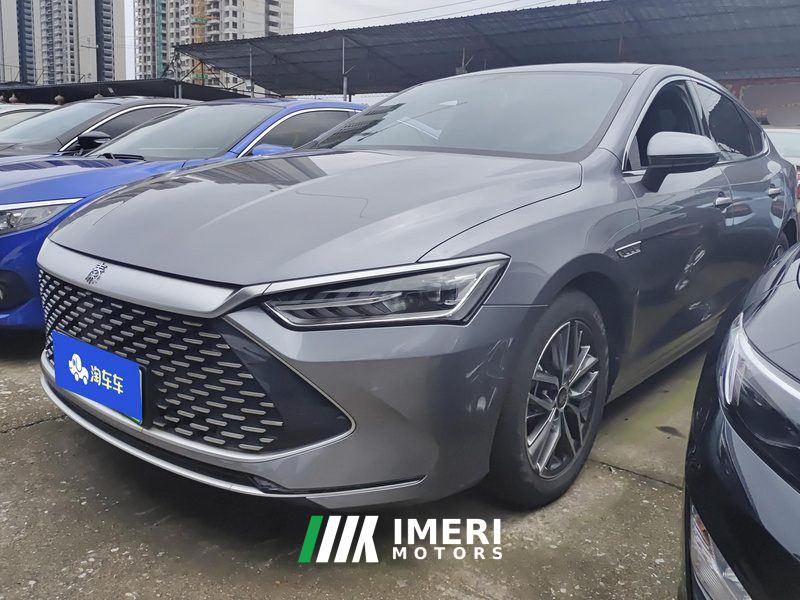 BYD Qin PLUS DM-i 55km Prestigious Edition