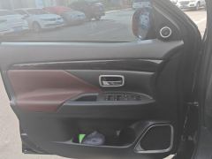 Mitsubishi Outlander 2.0L 2WD Edition 5 - фото 12