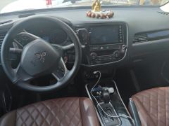 Mitsubishi Outlander 2.0L 2WD Edition 5 - фото 16