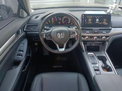 Honda Accord PHEV 2.0L E-CVT Edition - фото 18