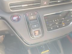 Honda Elysion e:HEV 2.0L Luxury Edition - photo 19