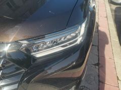 Honda Elysion e:HEV 2.0L Luxury Edition - photo 4
