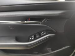 Mazda3 Axela 2.0L Automatic Elegant Edition - ფოტო 13