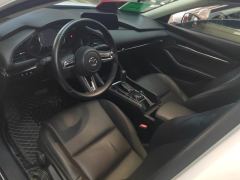 Mazda3 Axela 2.0L Automatic Elegant Edition - ფოტო 16