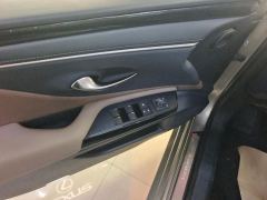 Lexus ES 200 Excellence Edition - ფოტო 13