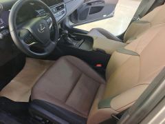 Lexus ES 200 Excellence Edition - ფოტო 14