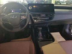 Lexus ES 200 Excellence Edition - ფოტო 16