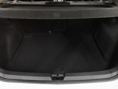 Volkswagen Golf 280TSI DCT 30th Anniversary Edition - ფოტო 7