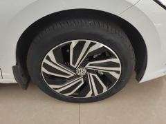 Volkswagen Jetta Sagitar 200TSI DCT Transcendence Edition - ფოტო 5