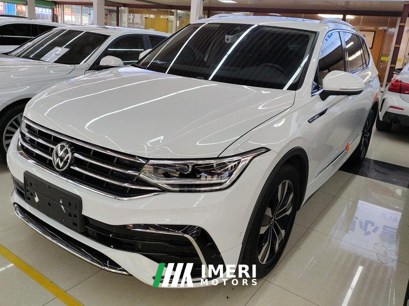 Volkswagen Tiguan L 330TSI 2WD R-Line Beyond Luxury Edition