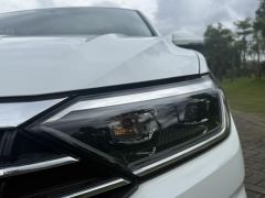 Volkswagen Jetta 280TSI Edition - ფოტო 10