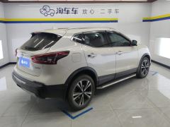 Nissan Qashqai 2.0L Luxury Edition - ფოტო 2