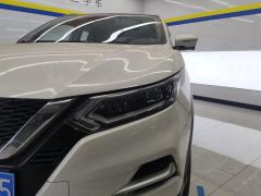 Nissan Qashqai 2.0L Luxury Edition - ფოტო 4