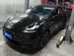 Tesla Model Y 615km Performance High-Performance AWD Version - ფოტო 1