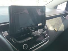 Toyota Corolla Dual-Engine 1.8L E-CVT Pioneer Edition - ფოტო 17