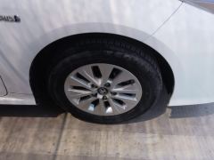 Toyota Corolla Dual-Engine 1.8L E-CVT Pioneer Edition - ფოტო 6