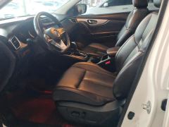 Nissan Qashqai 2.0L Luxury Edition - ფოტო 14