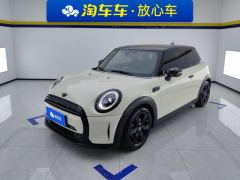 BMW MINI 1.5T COOPER Artist - photo 1