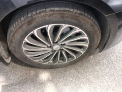 Buick Lacrosse Junyue 28T Yuezun Edition - фото 6