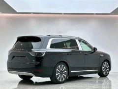 AITO HarmonyOS Intelligent Mobility M9 EREV 275km Ultra 6-seater - фото 19