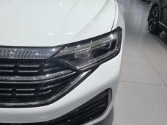 Volkswagen Jetta Sagitar 300TSI Dual-clutch transmission superior version - ფოტო 4
