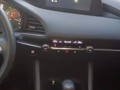 Mazda3 Axela 2.0L Automatic Radiance Edition - ფოტო 17