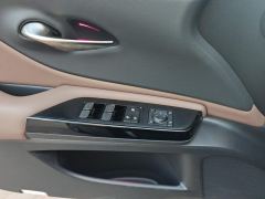 Lexus ES 200 Excellence Edition - фото 13