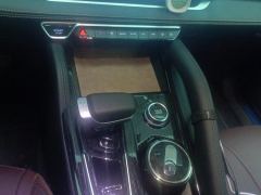 Geely Xingyue L 2.0T Double clutch two-wheel drive long wind version - ფოტო 19