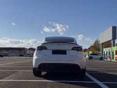 Tesla Model Y Performance All-Wheel Drive - photo 18