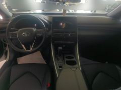 Toyota Avalon 2.0L CVT Luxury Edition - photo 10