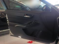 Toyota Avalon 2.0L CVT Luxury Edition - photo 7