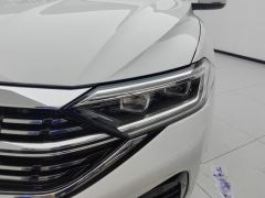 Volkswagen Jetta 300TSI Edition - ფოტო 4