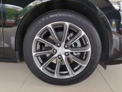 Buick Lacrosse Junyue 652T Luxury Edition - ფოტო 6
