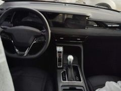 Roewe MG i5 1.5L CVT Luxury - ფოტო 16