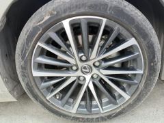 Lexus ES 300h Premium Edition - ფოტო 5
