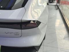 Changan UNI-V Zhidian iDD UNI-V iDD 1.5T 113km Version - ფოტო 5