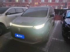 Roewe MG iMAX8 400TGI Premium - ფოტო 1
